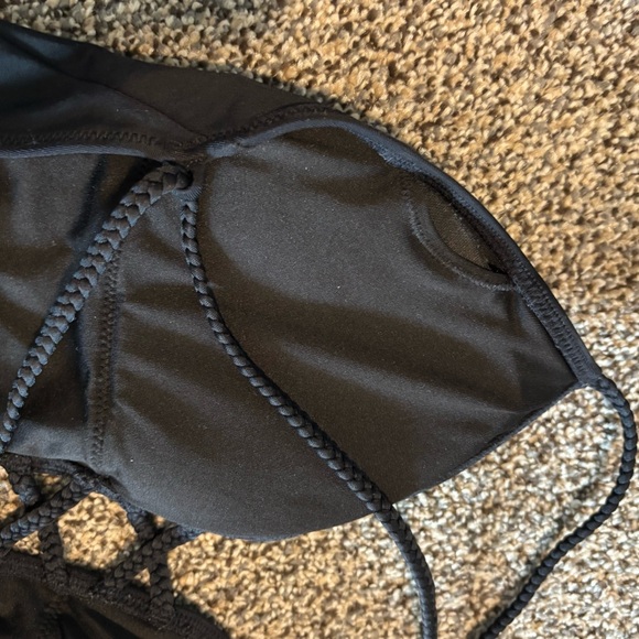 Victoria's Secret Women’s Black One Piece Swimsuit Size Medium - Picture 8 of 10